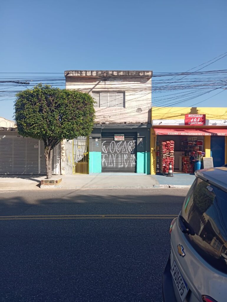TERRENO COMERCIAL C/ CASAS E SALÃO CENTRO DO ITAIM