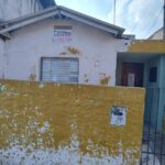VENDE TERRENO C/ 3 COMODOS NA AVENIDA VENDE TERRENO C/ 3 COMODOS NA AVENIDA