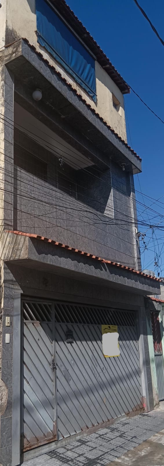 VENDE NA ESTAÇÃO DE TREM DO ITAIM SOBRADO 2 MORADIAS