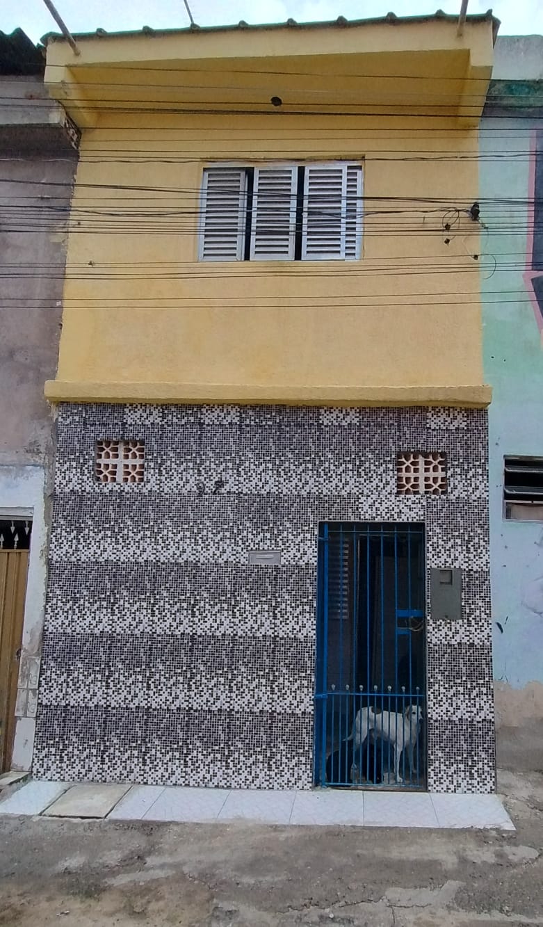 Moleza Sobrado Prox Estação Vl Mara/Jd Helena